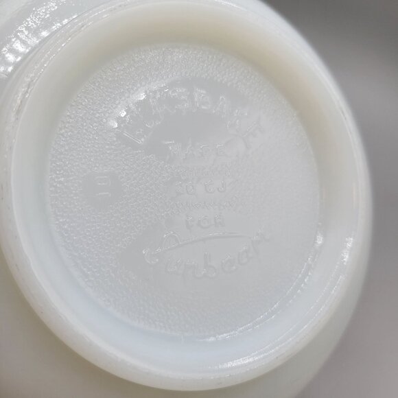 1950s Glasbake Sunbeam Milk Glass Mixing Bowl #10 Spout White Vintage Bakeware - Picture 7 of 7